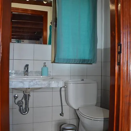 La Casita Del Volcan بيت للعطل *