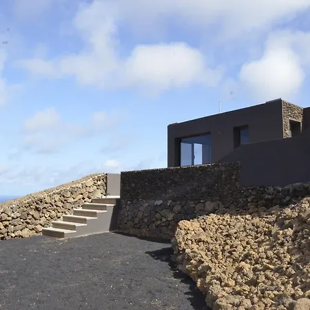 La Casita Del Volcan يه