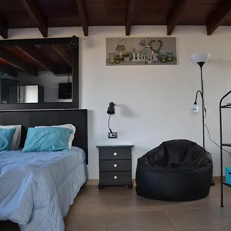 La Casita Del Volcan يه