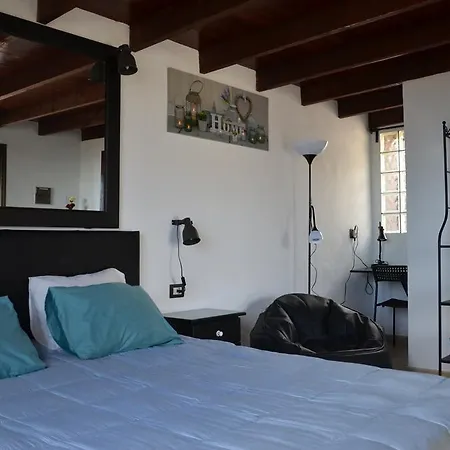 La Casita Del Volcan Дом отдыха Ье